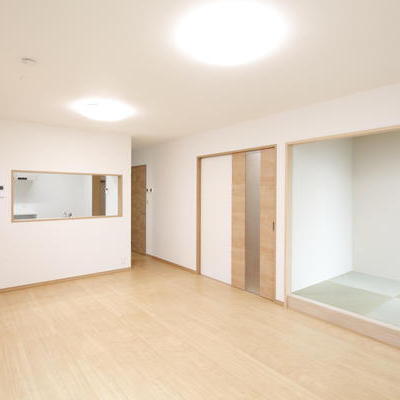 「【足立区東和】LDK+クローゼットリフォーム｜調湿防虫作用のある桐で造る」メイン画像